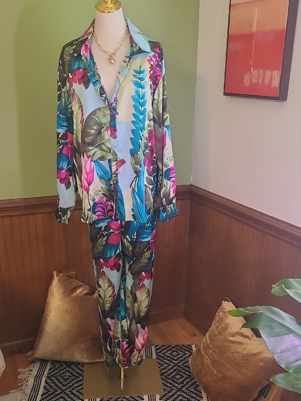 Vibrant Floral Fashion Nova - Nova Luxe Teal, Green & Pink Satin Pants Set